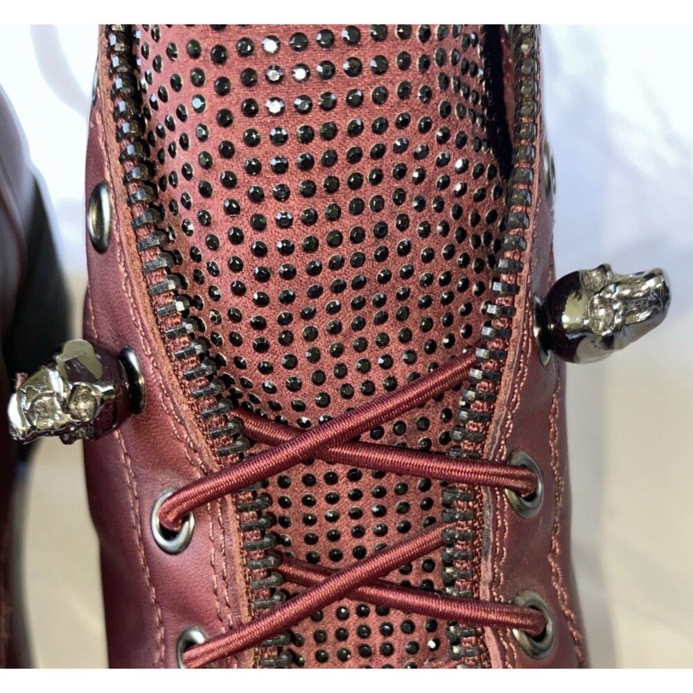 Gianni Bini Spiced Wine Leather Fire Worx Skull Crystal Ankle Boots 8M - Picture 5 of 7